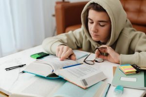 Cara Menemukan Inspirasi Belajar yang Konsisten Setiap Hari (1)